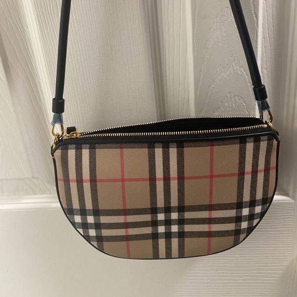 Burberry shoulder bag - Picture 1 of 4